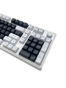 NÖRDIC Mekanisk tastatur med volumeknap, Bluetooth/kablet, US-layout